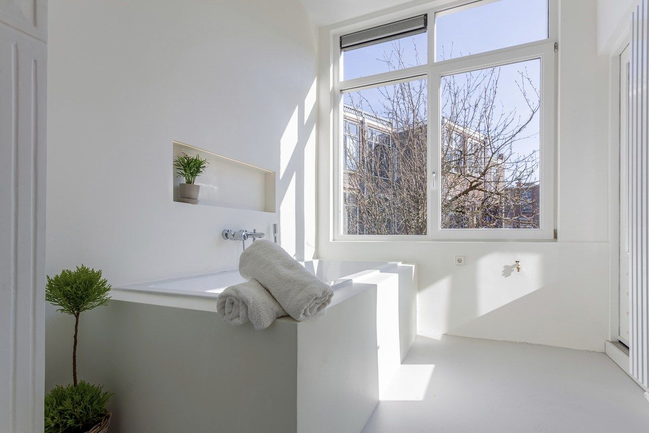 Turnkey Apartment with 2 Bathrooms in Valkenboskwartier — 27