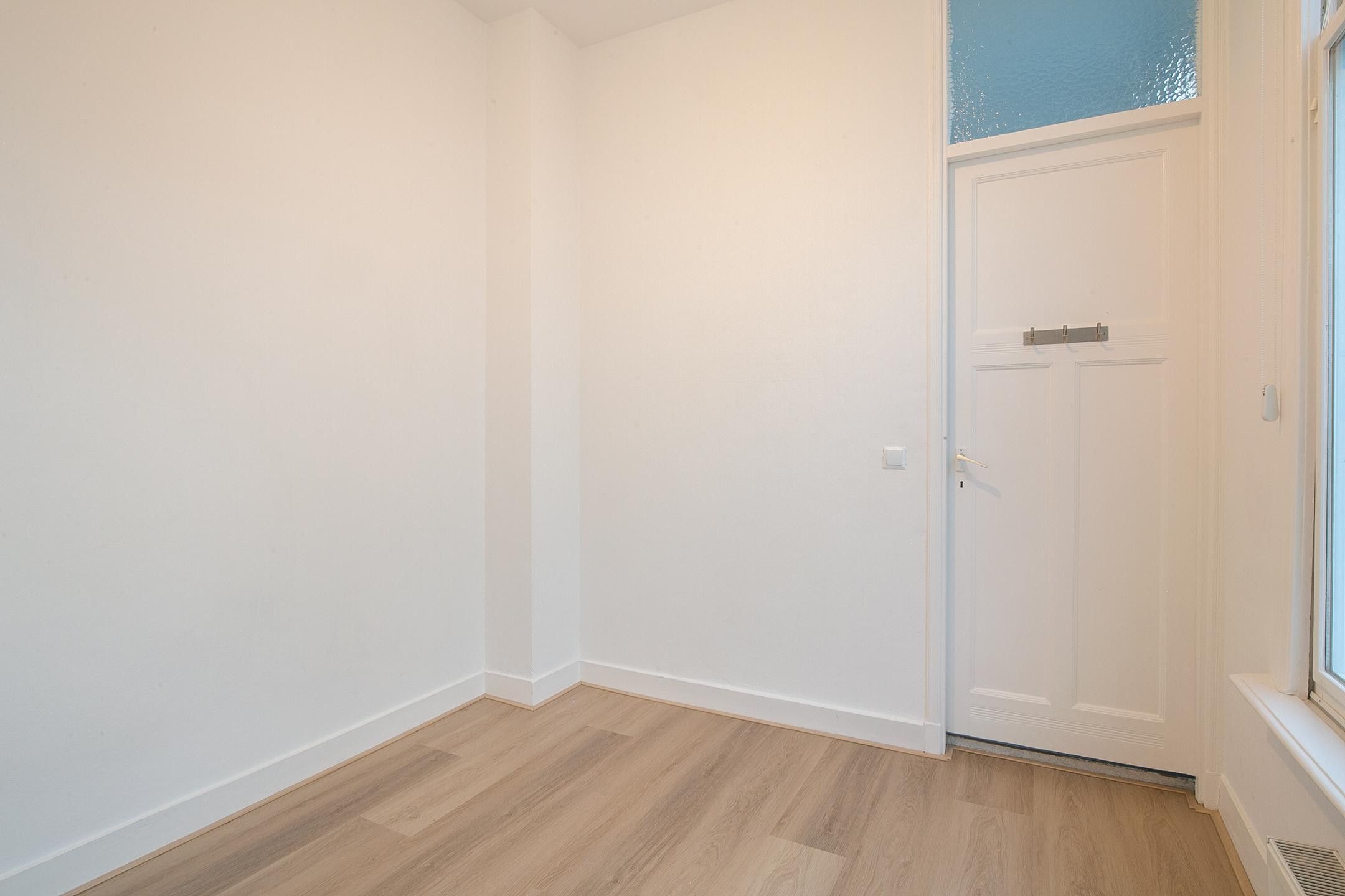 Foto 15 van Valkenboskade 112