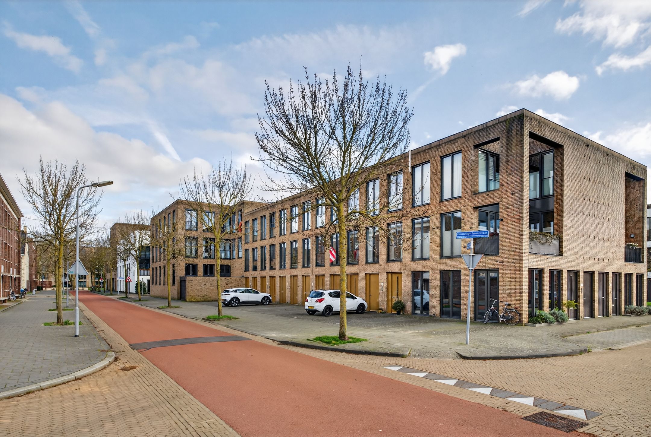 Foto 45 van Ampèrestraat 102