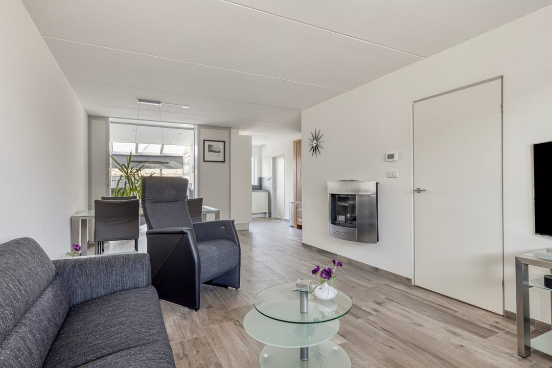 Foto 11 van Schweitzerstraat 17