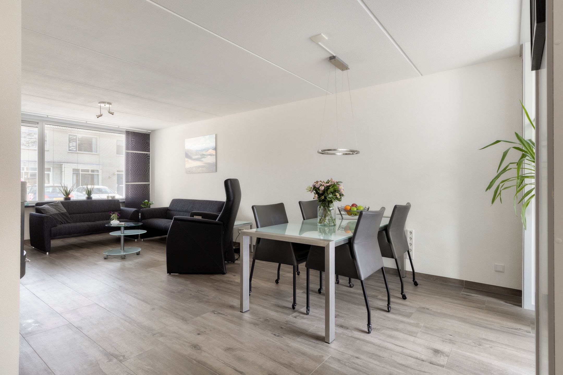 Foto 12 van Schweitzerstraat 17