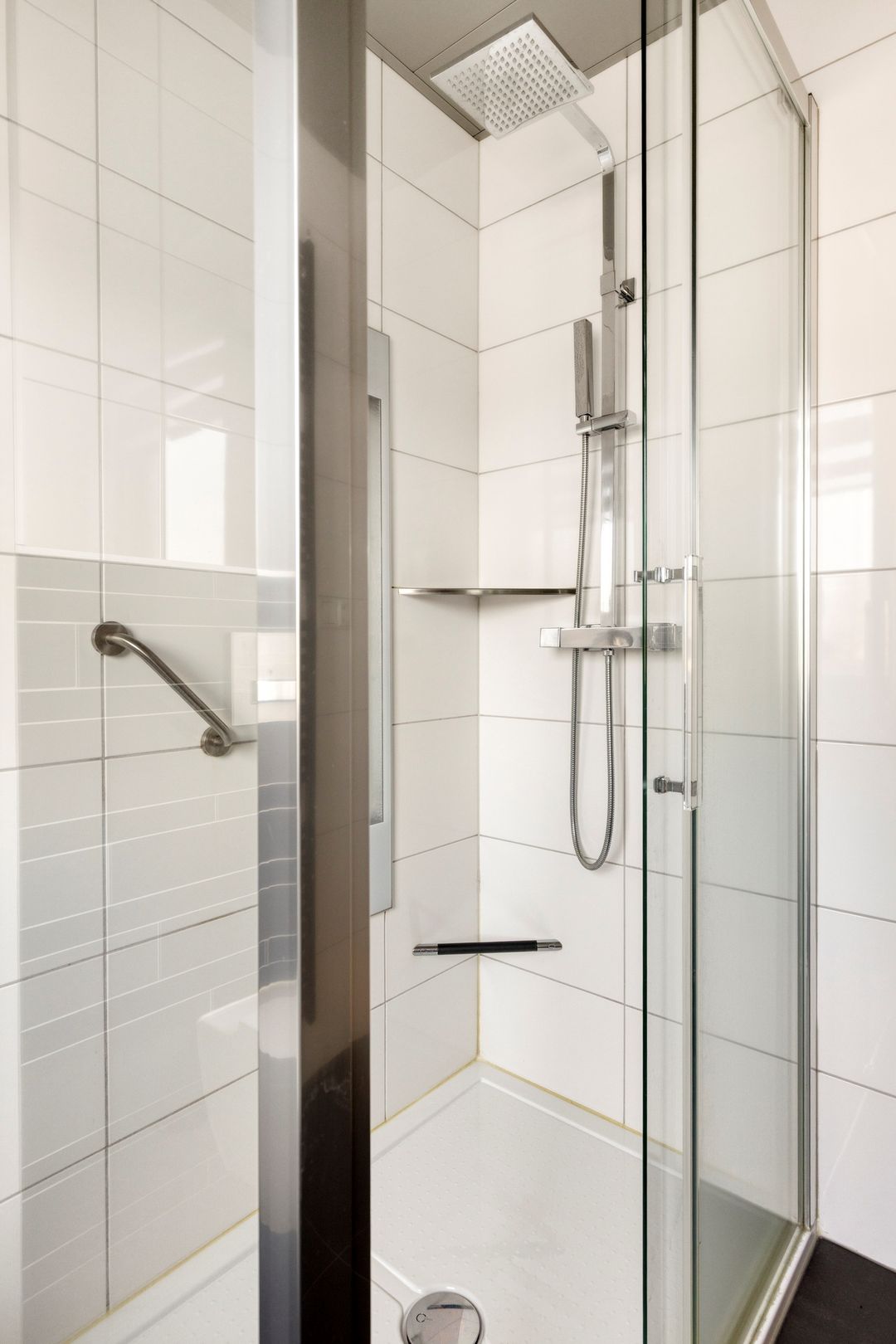 Foto 32 van Schweitzerstraat 17