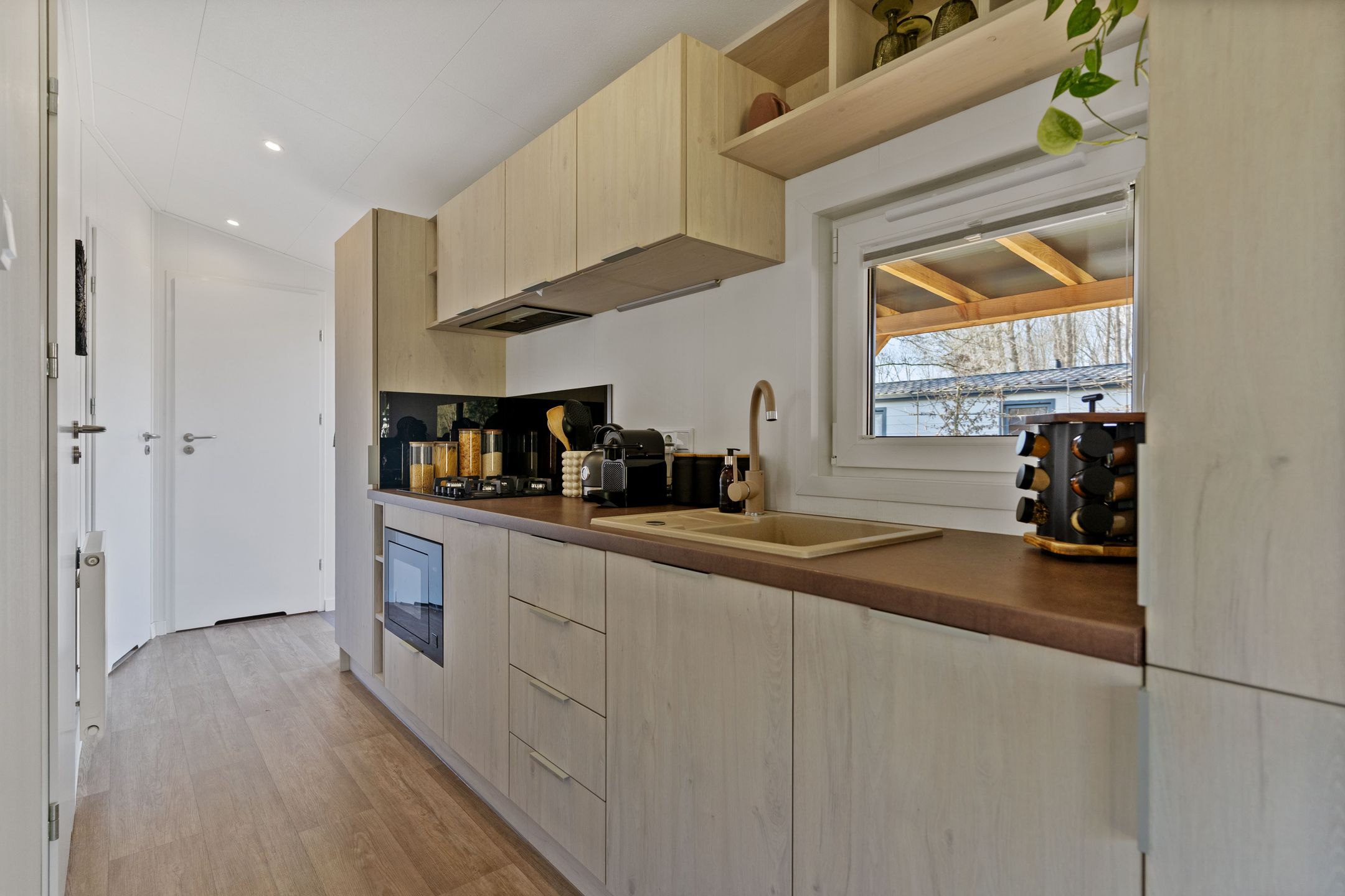 2-bedroom freehold villa in Oostvoorne — photo 3 of 5
