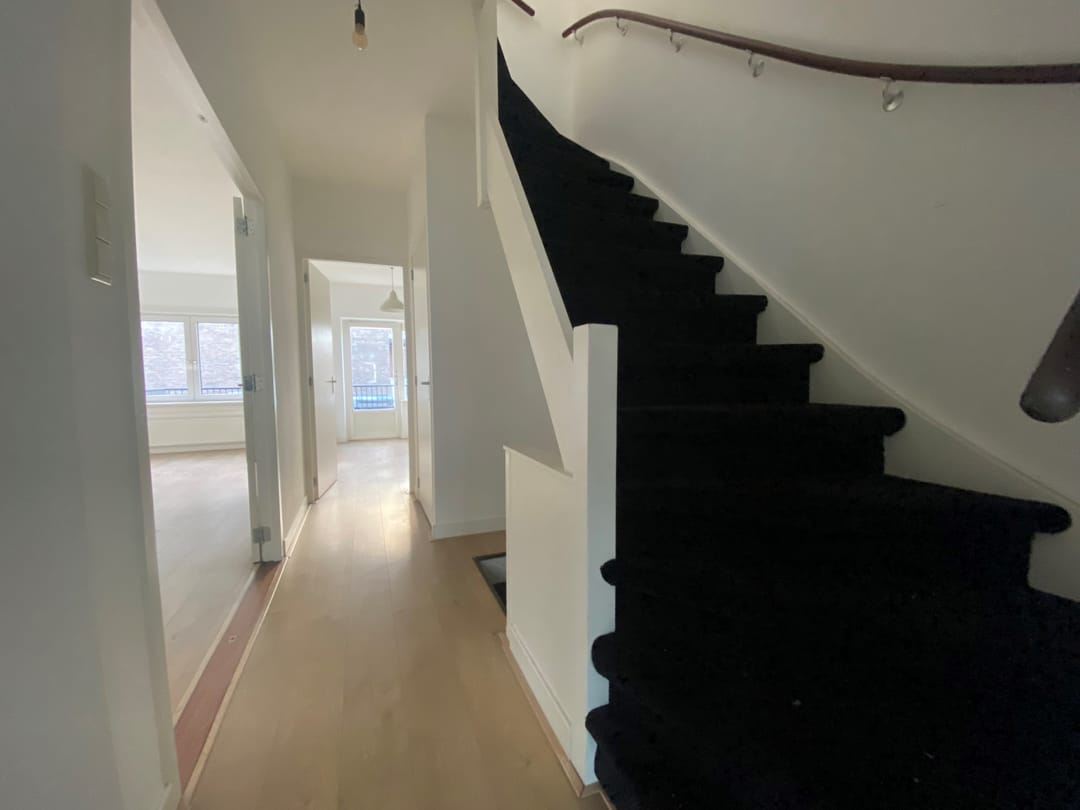 Foto 7 van Van Hoytemastraat 98-A