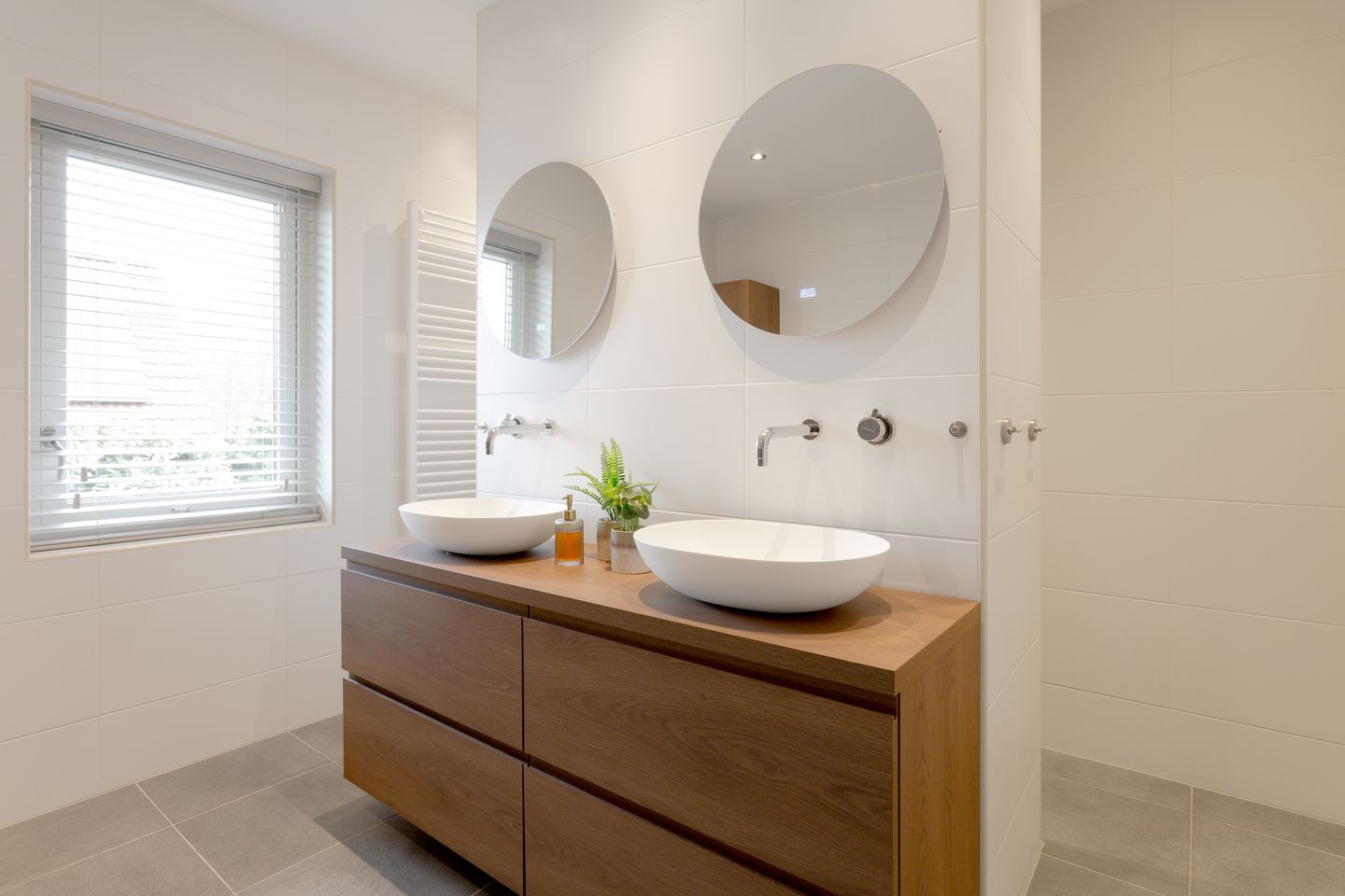 Foto 50 van Hoofdweg 57