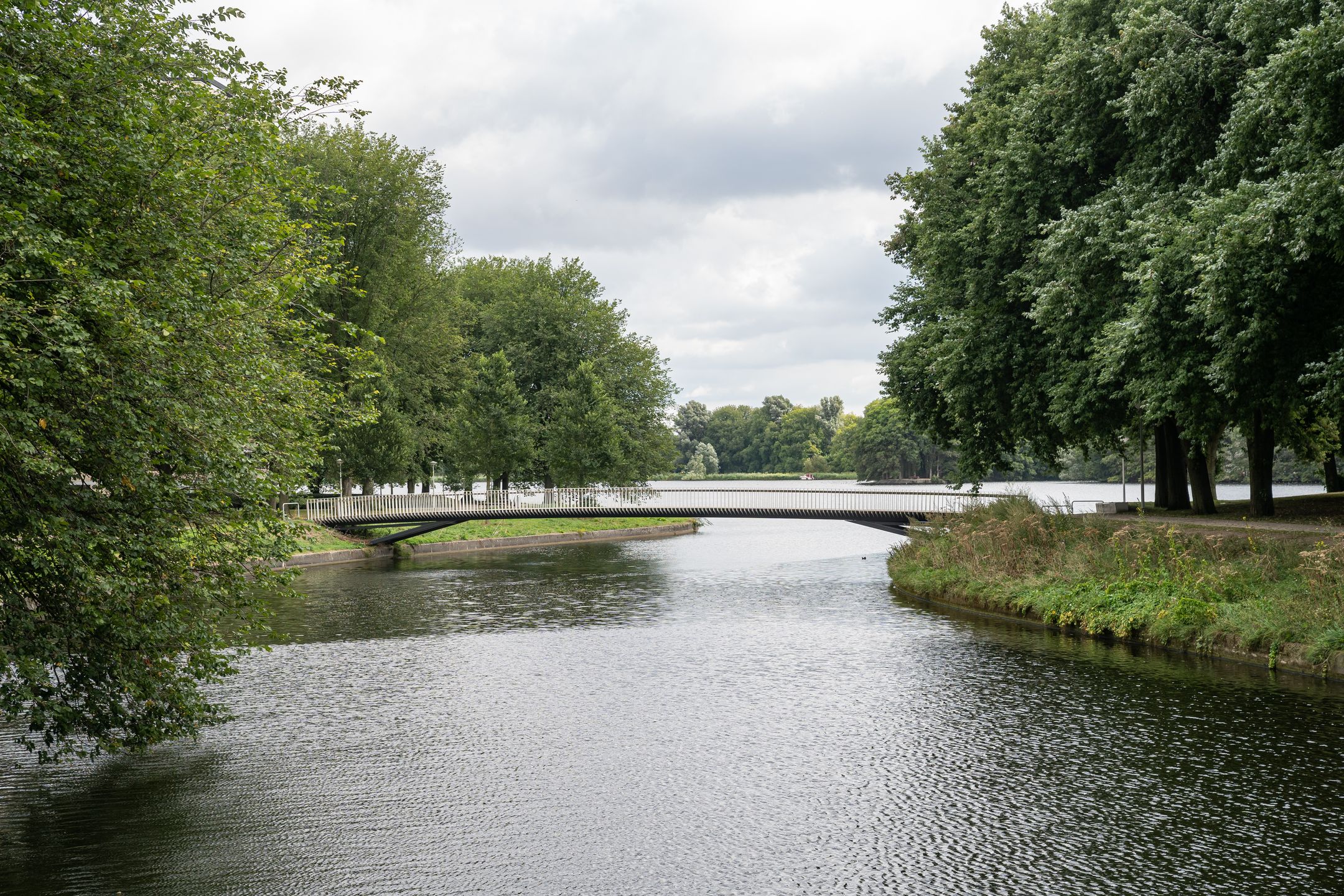 Photo 39 of Blau