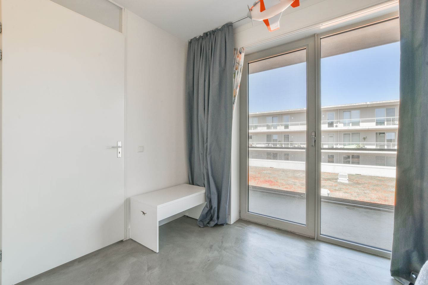 Foto 29 van Erich Salomonstraat 138