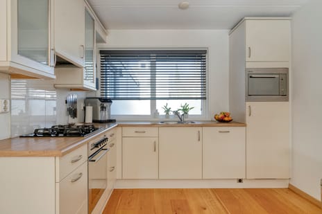 Wold 21 36 secondary image