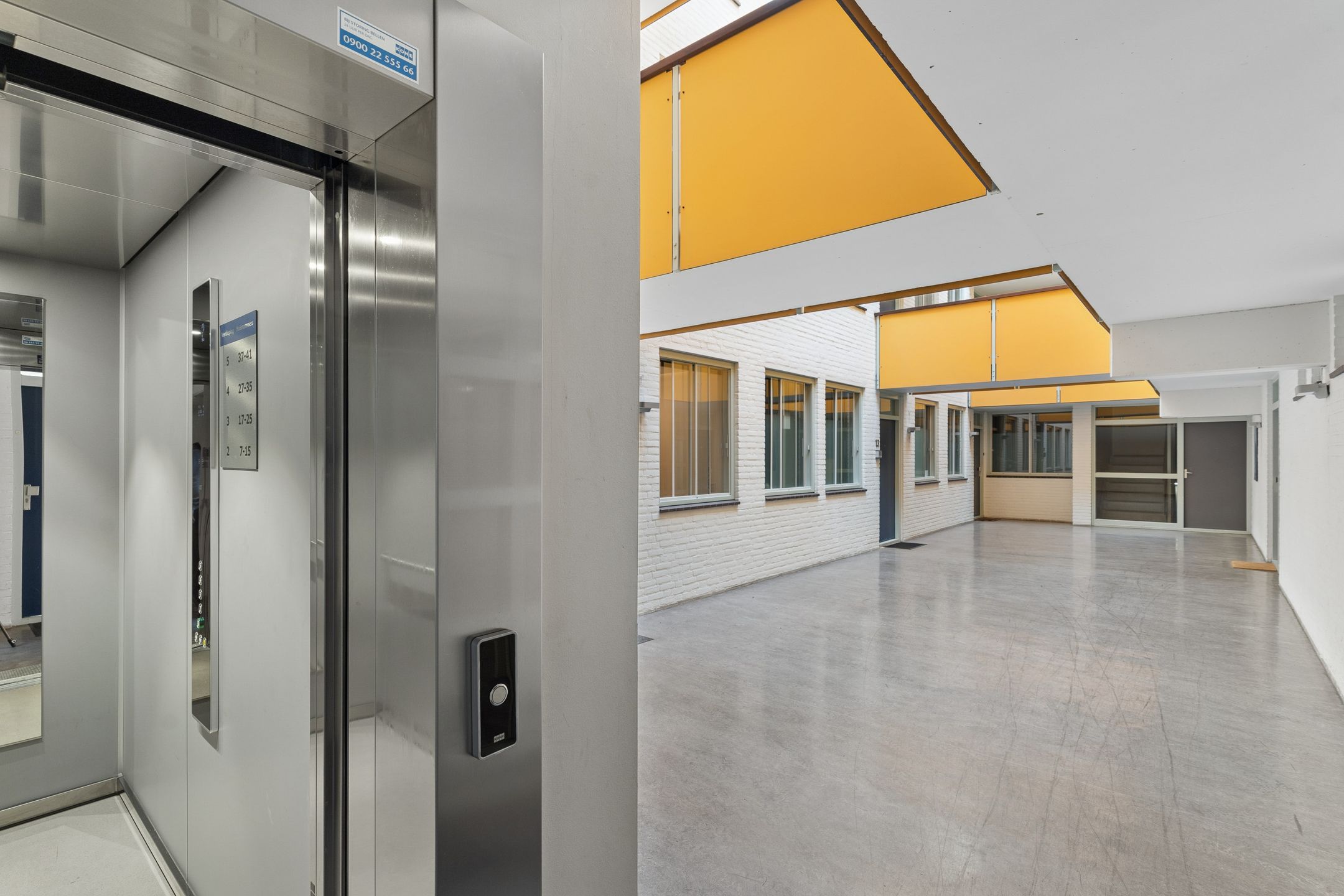 Photo 33 of Lage Markt 11