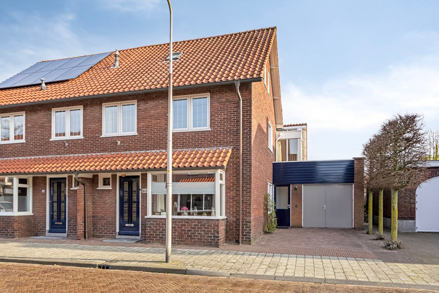 Photo 1 of Burgemeester Hoogklimmerstraat 30