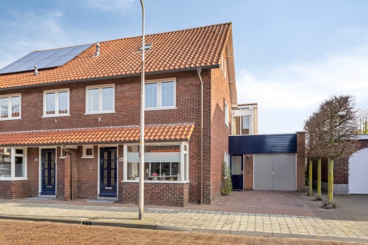 Burgemeester Hoogklimmerstraat 30