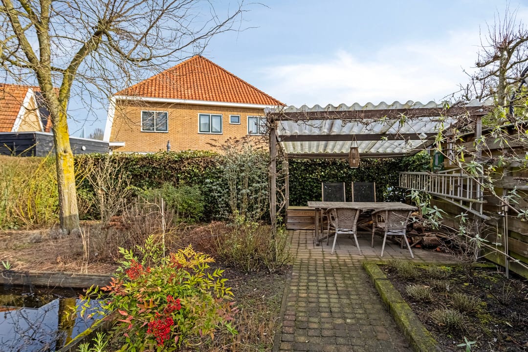 Photo 38 of Burgemeester Hoogklimmerstraat 30