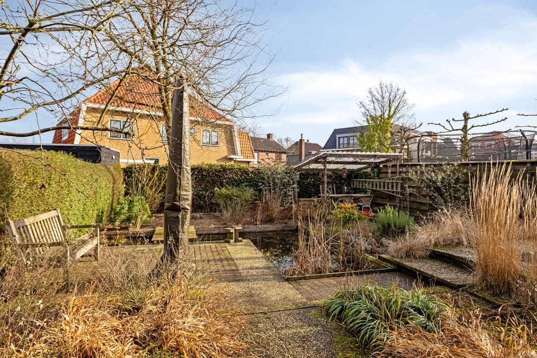 Photo 37 of Burgemeester Hoogklimmerstraat 30