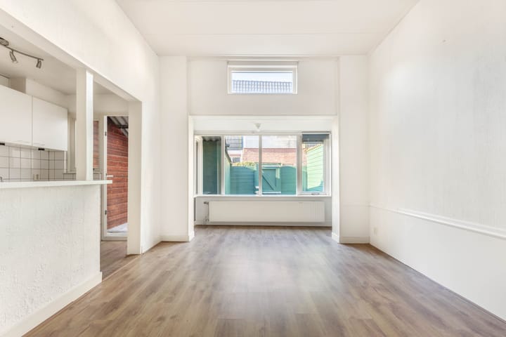 Photo 2 of Spoorstraat 55-B