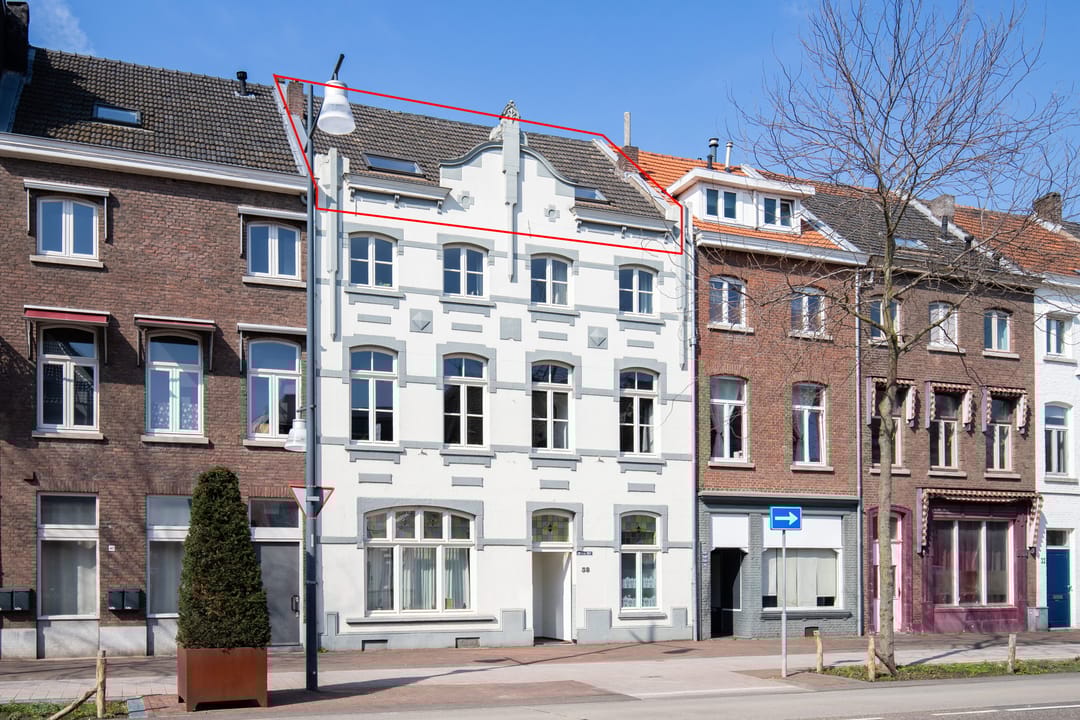 Photo 1 of Willem II Singel 38-F