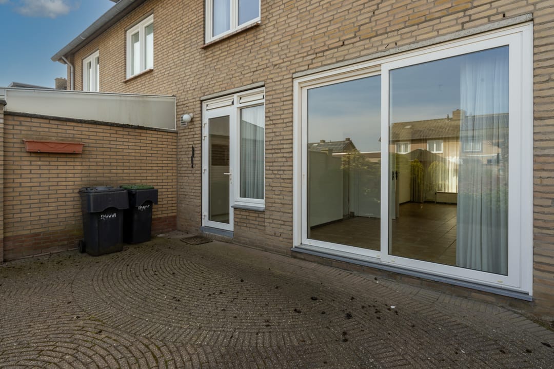 Photo 26 of Marie Koenenstraat 15
