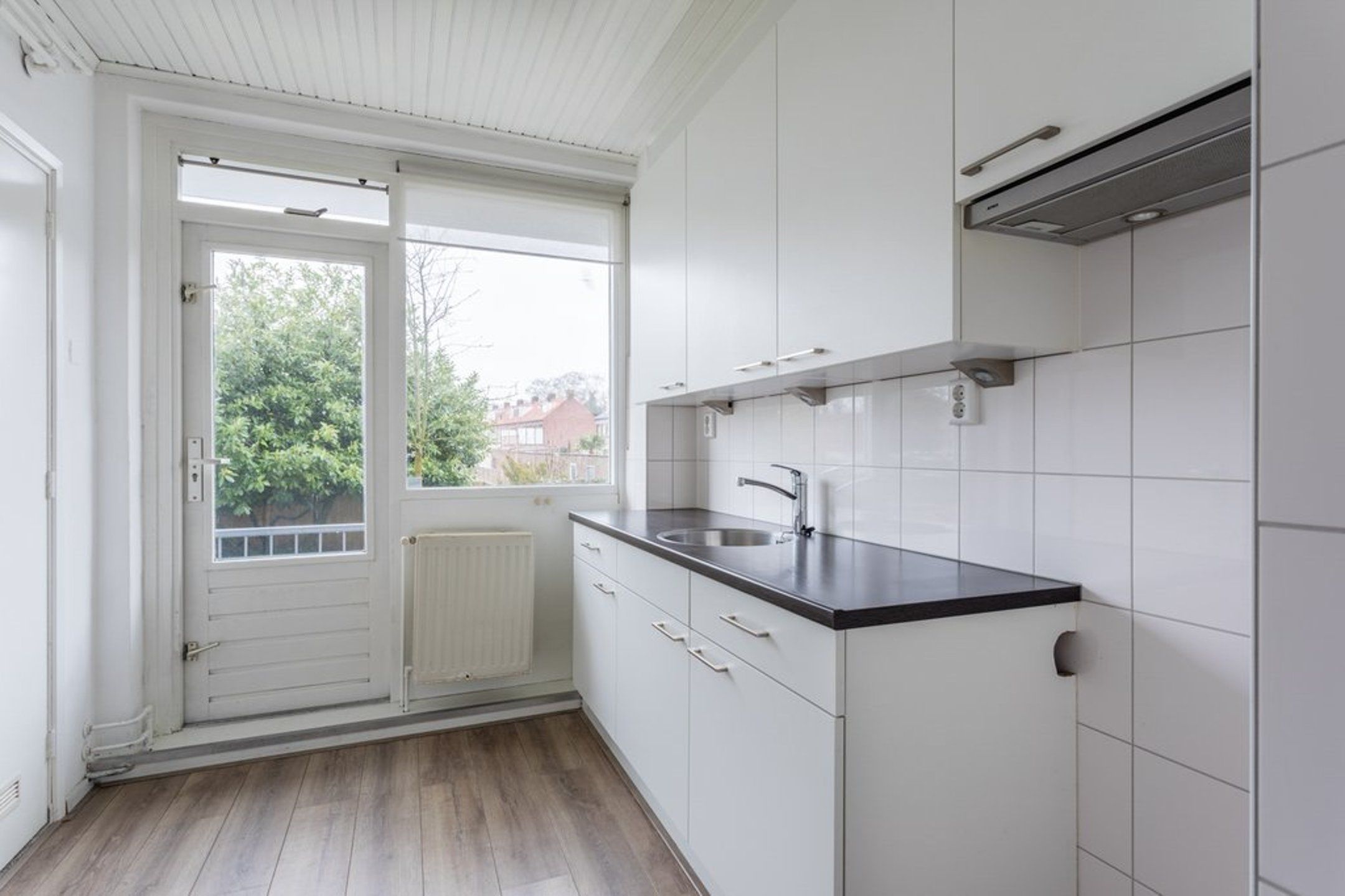 Photo 9 of Lachappellestraat 69