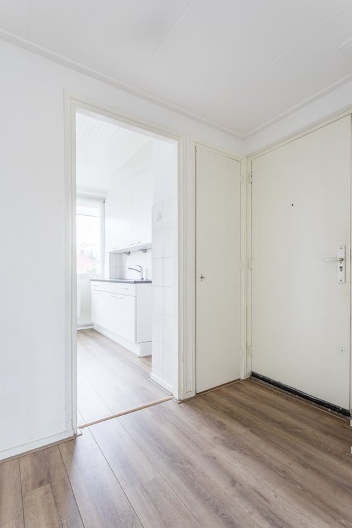 Photo 14 of Lachappellestraat 69