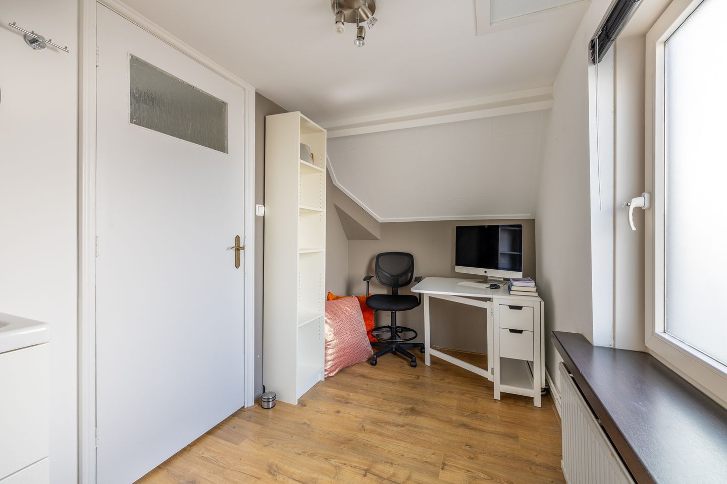 Foto 29 van Leeghwaterstraat 11