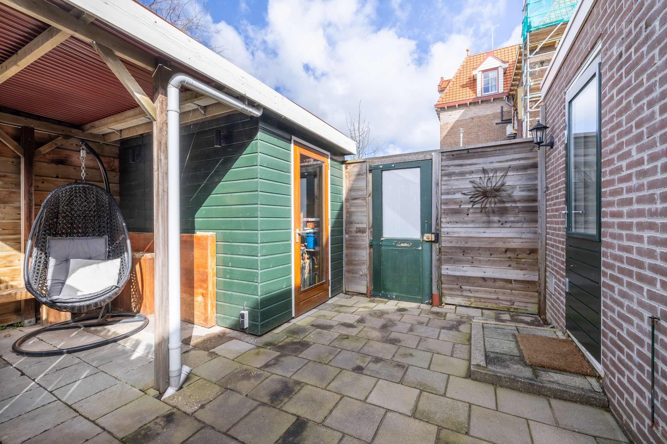 Foto 33 van Leeghwaterstraat 11