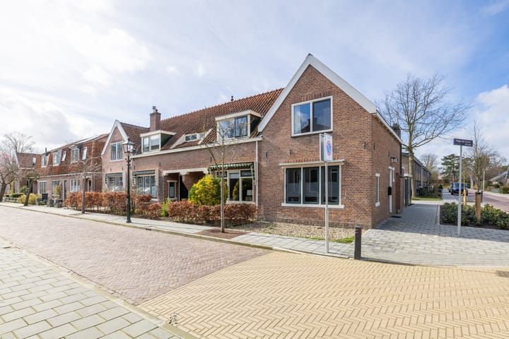 Photo 5 of Leeghwaterstraat 11