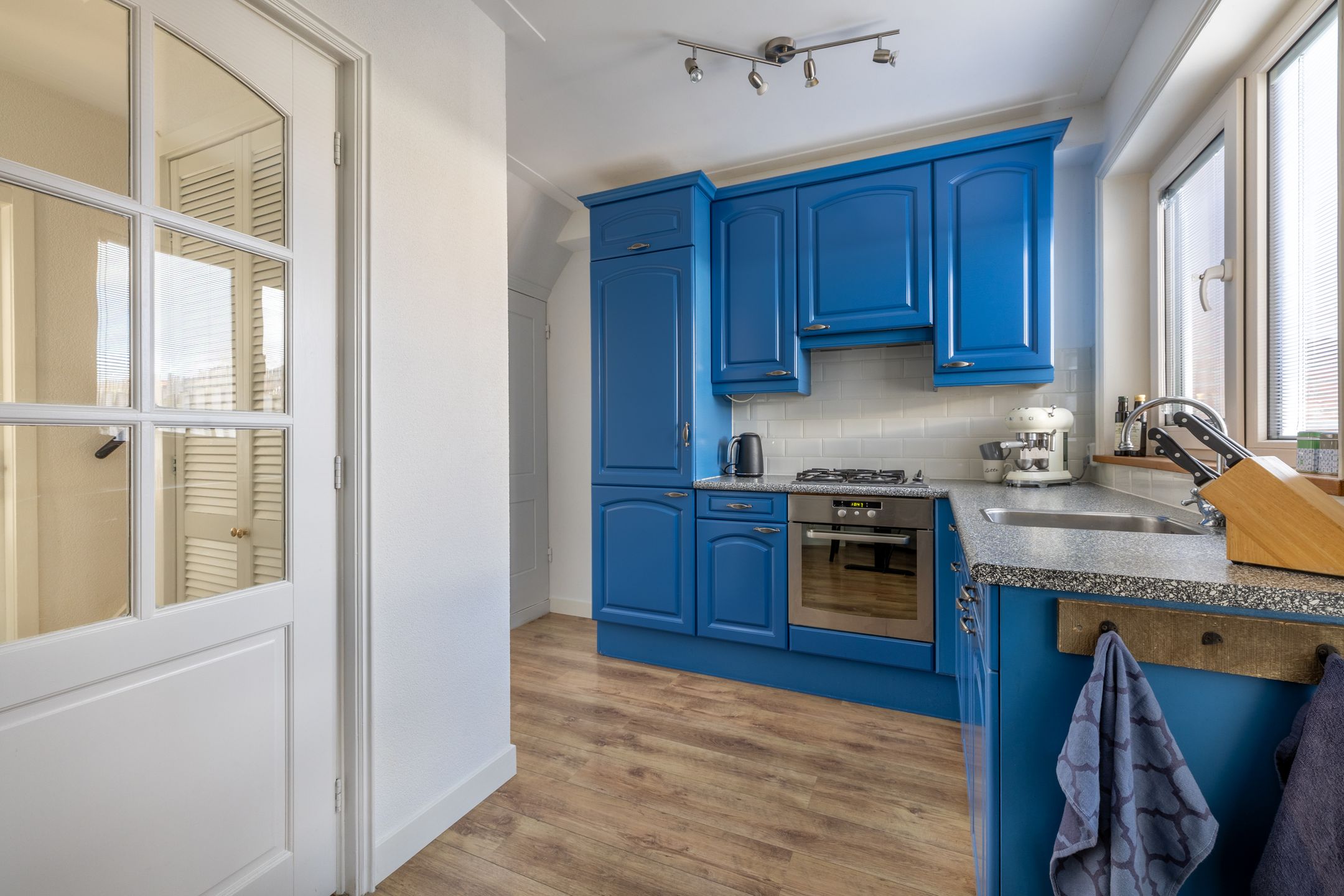 Foto 15 van Leeghwaterstraat 11