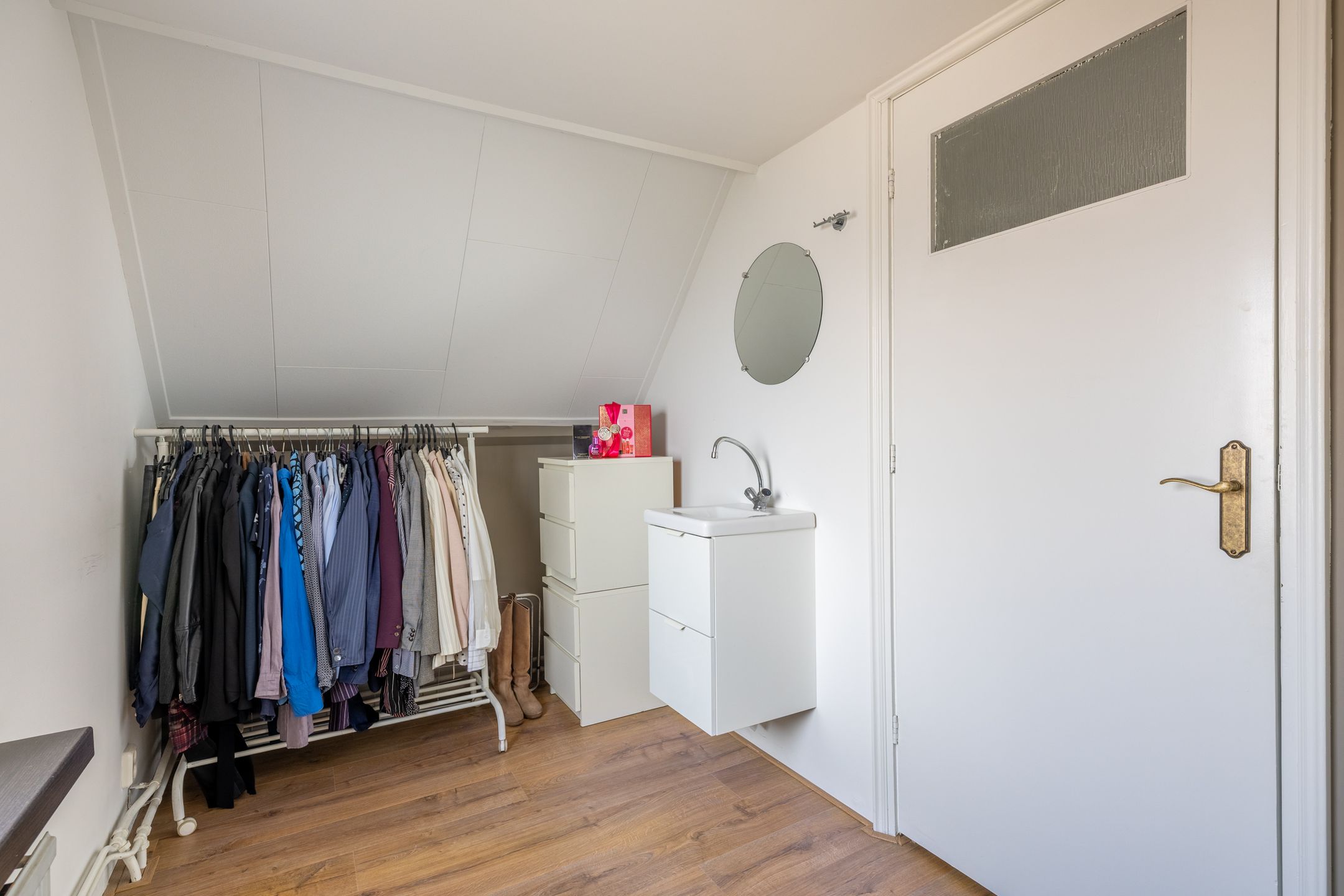 Foto 30 van Leeghwaterstraat 11