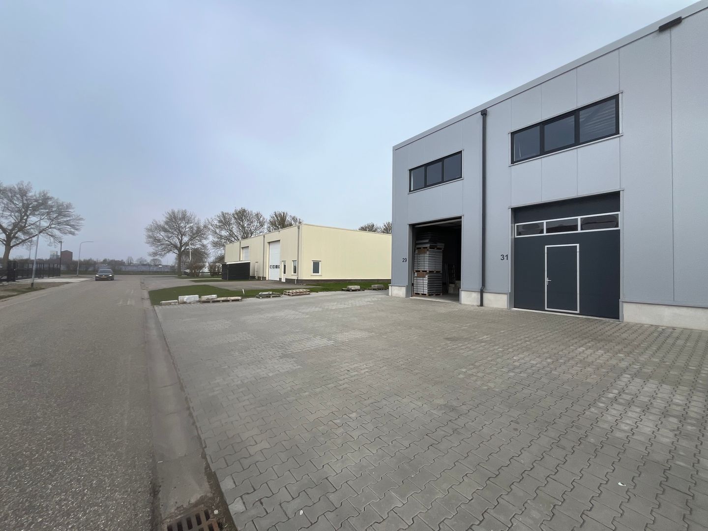 Bekijk foto 4 van A.J. Romijnweg 29