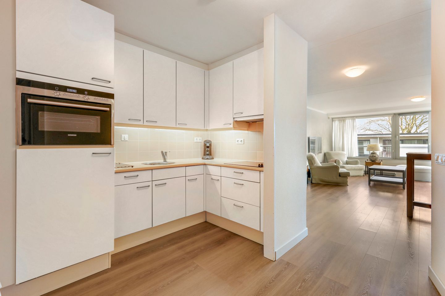 Foto 25 van Van Lawick van Pabststraat 136