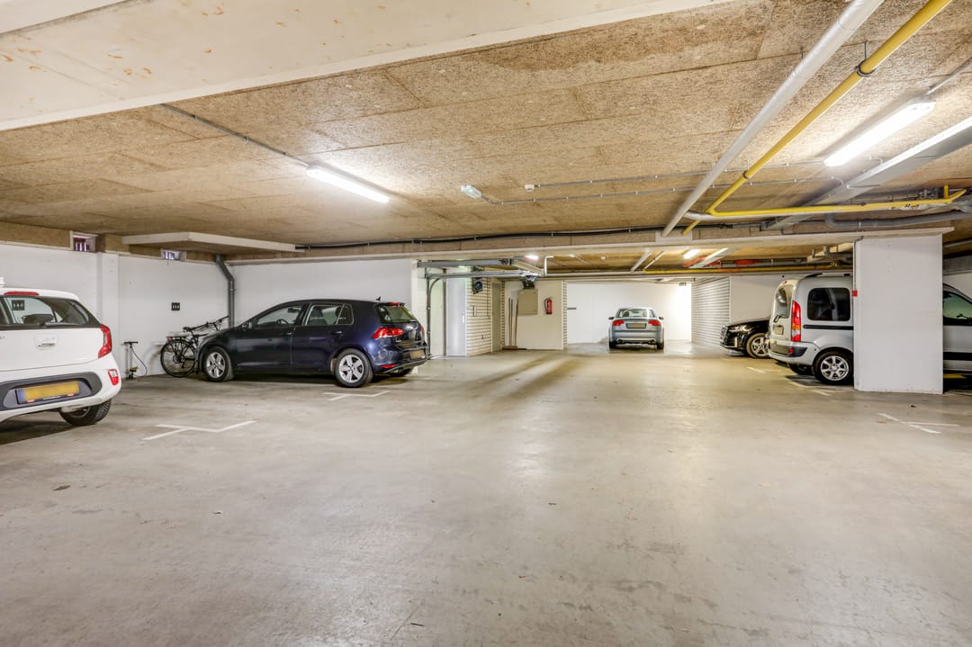 Foto 37 van Van Lawick van Pabststraat 136