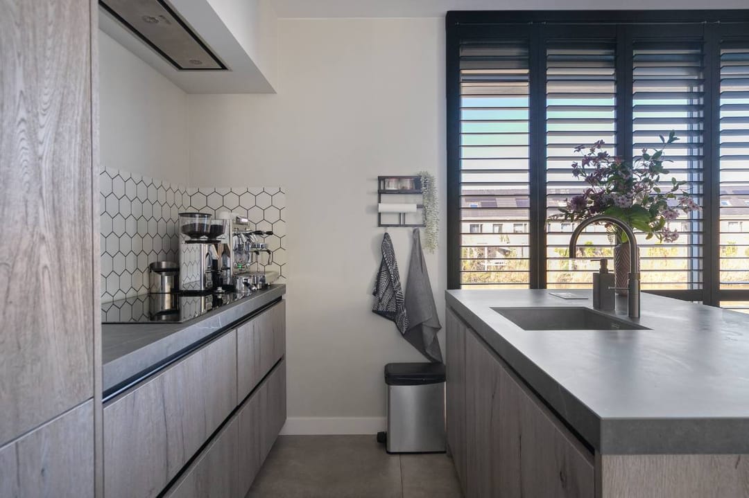 Photo 7 of Waterfront 395