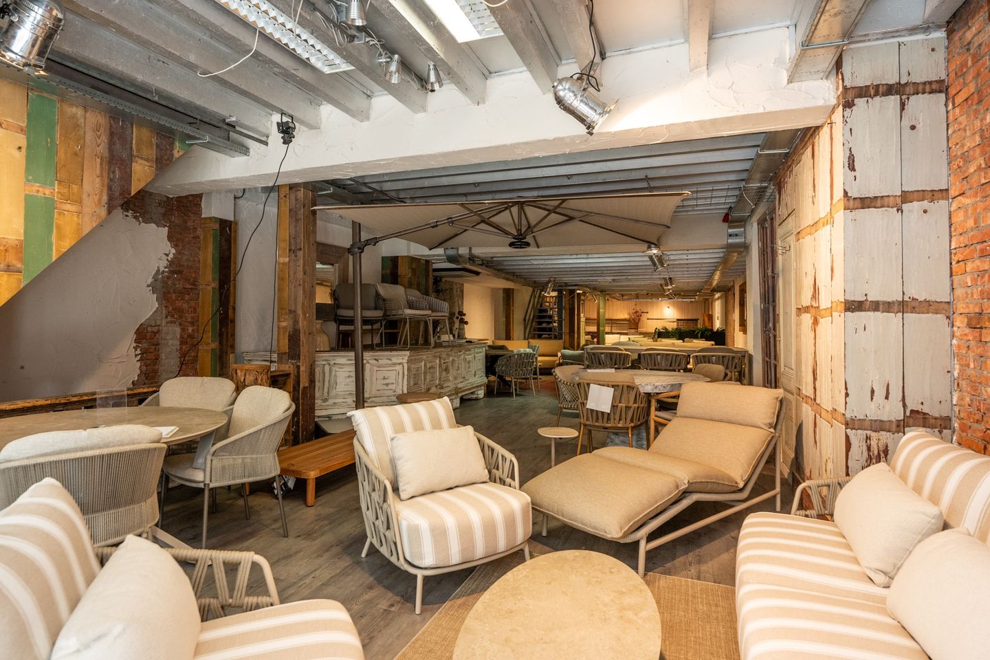 Bekijk foto 3 van Hogerstraat 6