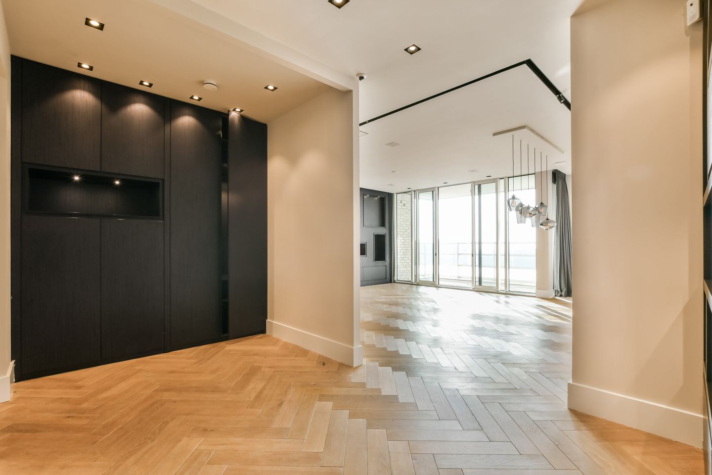 Foto 14 van Leonard Bernsteinstraat 90-A