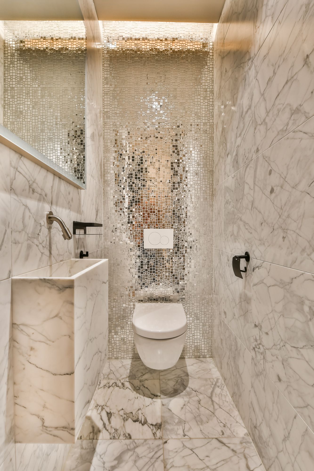 Foto 20 van Leonard Bernsteinstraat 90-A