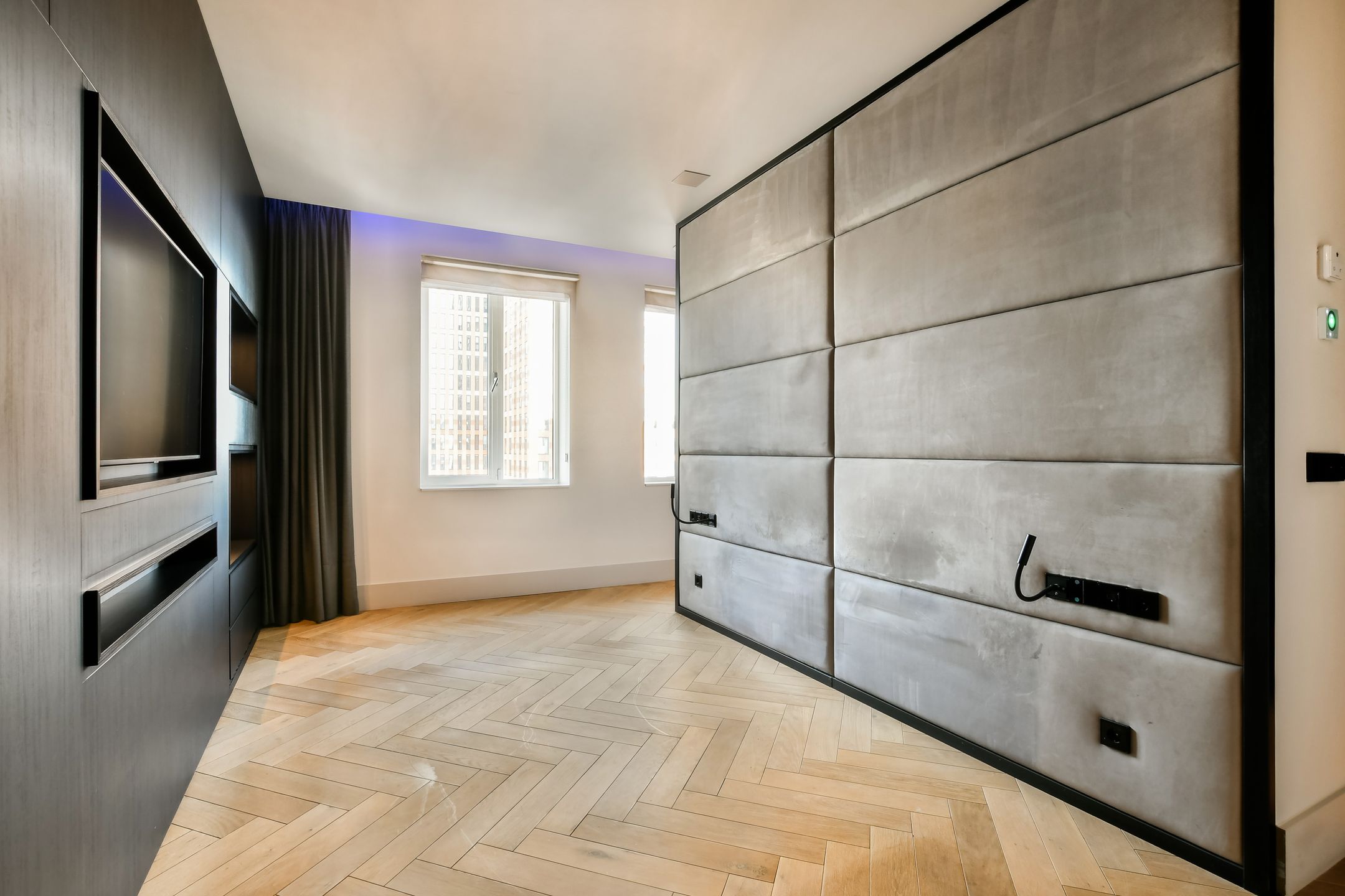 Foto 21 van Leonard Bernsteinstraat 90-A