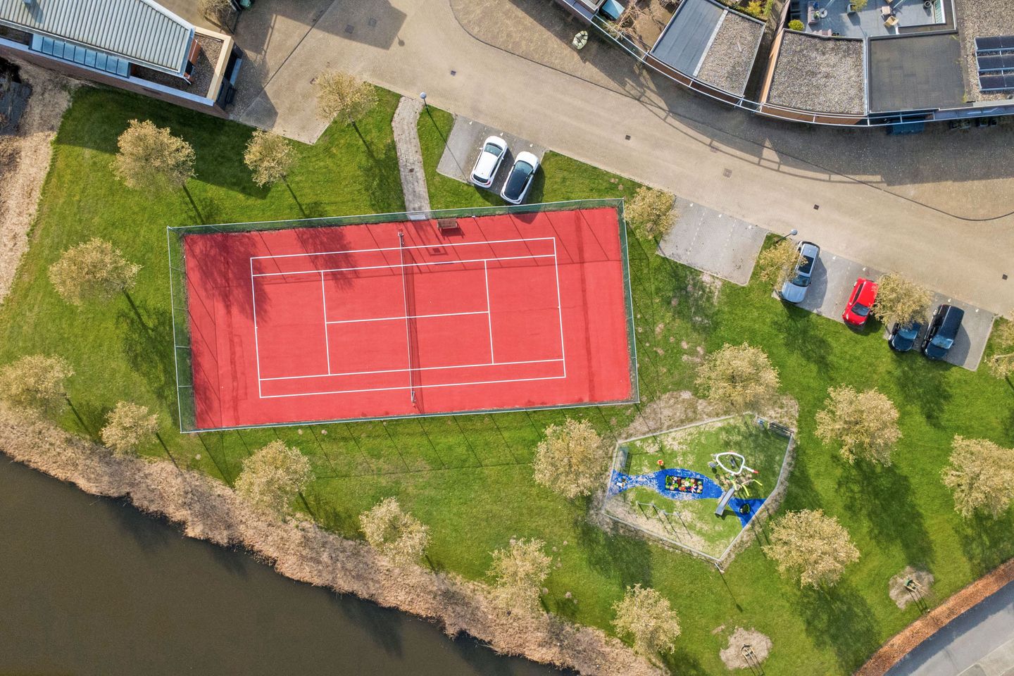 Photo 34 of Dokter Kroesenring 50