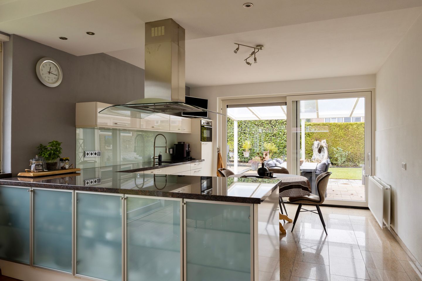 Photo 20 of Mozartstraat 18