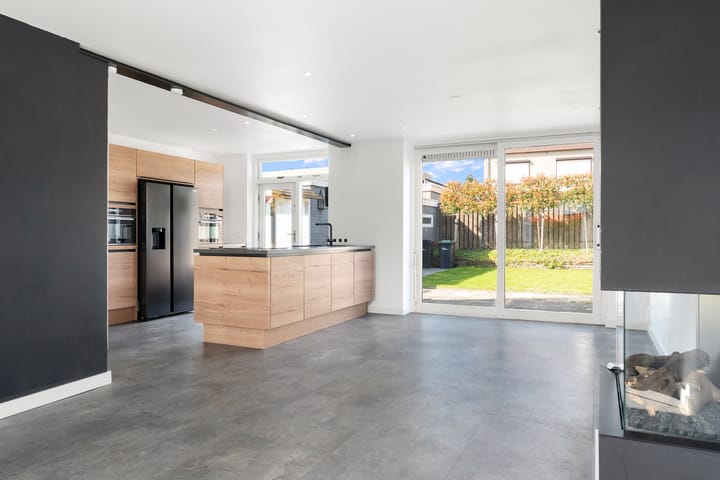 Photo 2 of Rothkranslaan 8