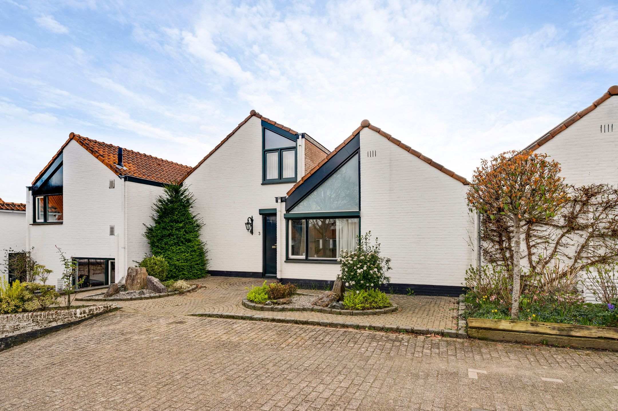 Foto 36 van aan Sint Job 3