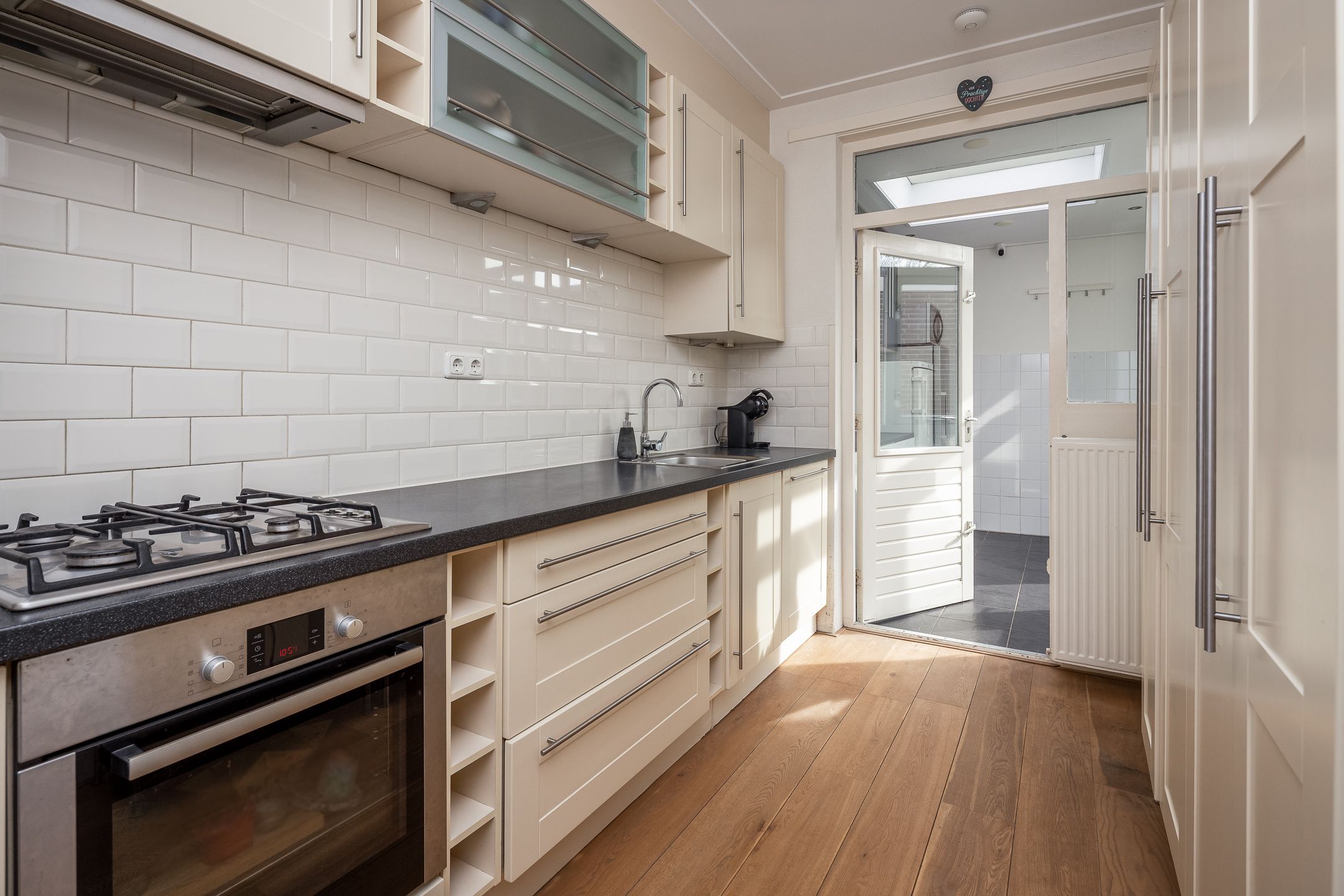 Foto 12 van Visser-Roosendaalstraat 55