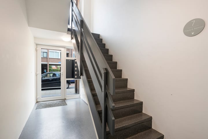 Photo 2 of Hengelosestraat 7