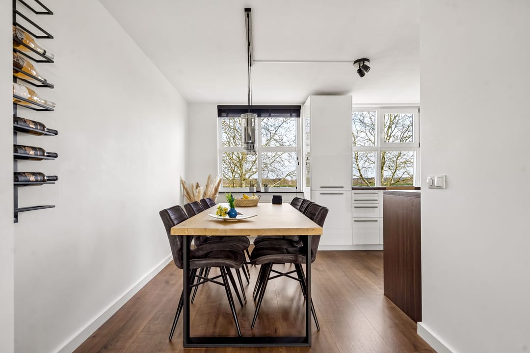 Photo 16 of Edelsteen 66