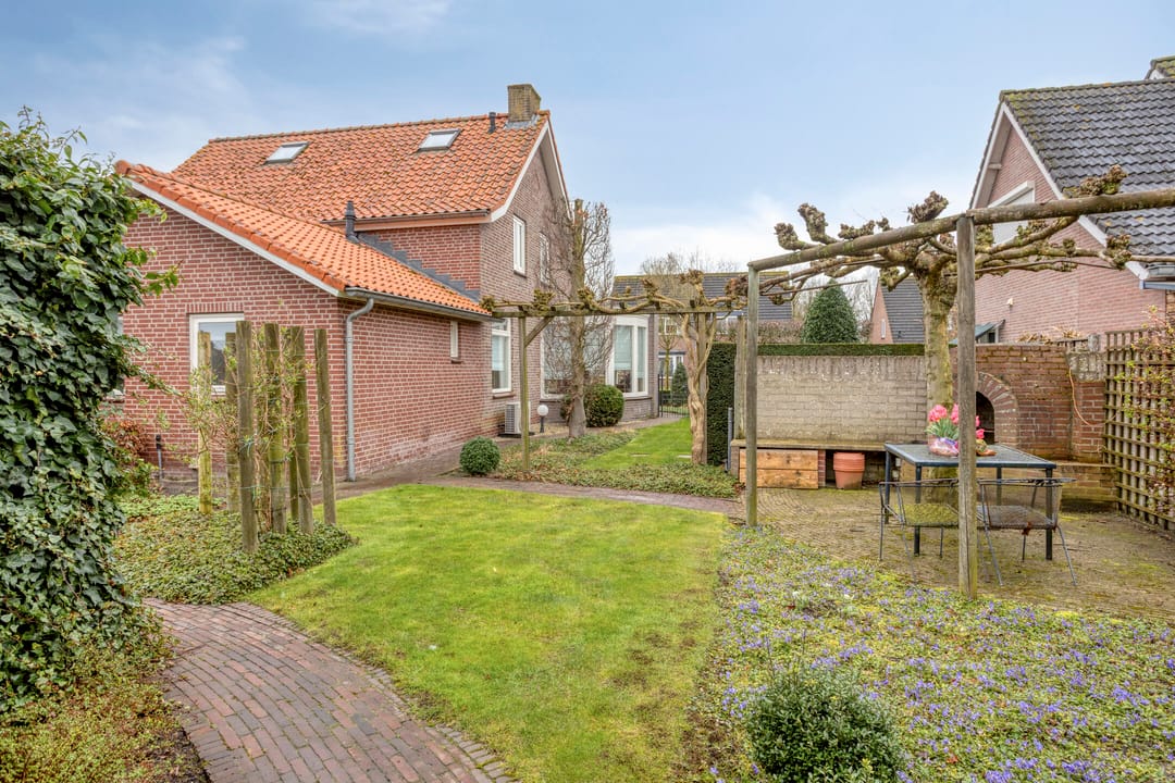 Foto 31 van Kerkstraat 25