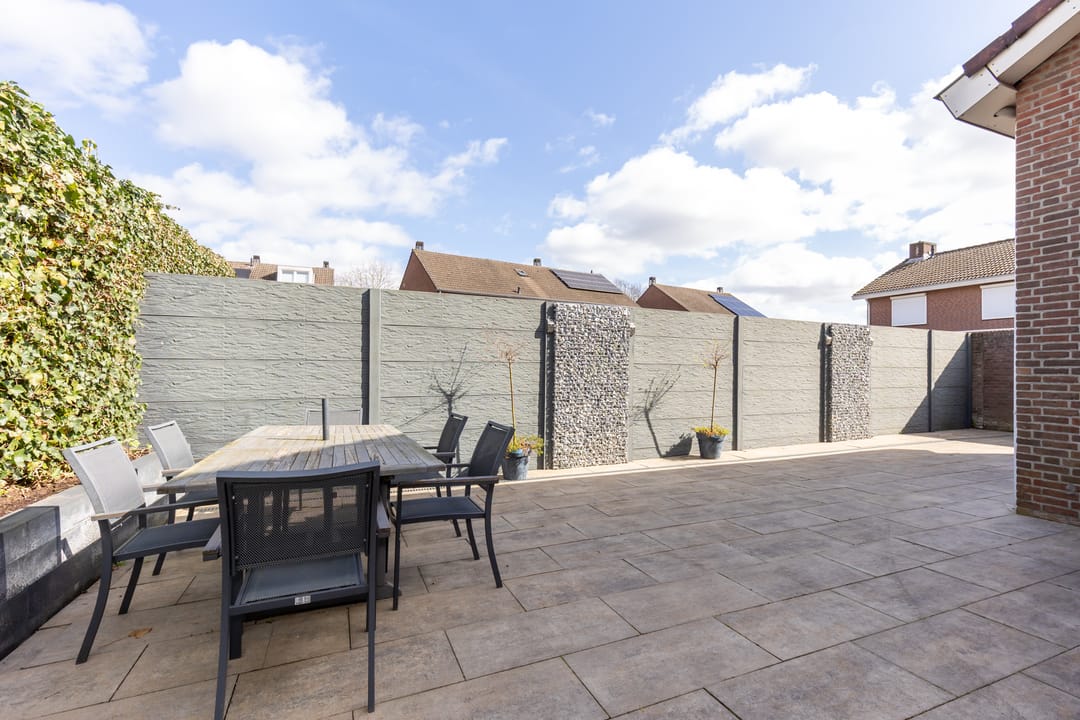 Foto 22 van Burg. Kerckhoffsstraat 19