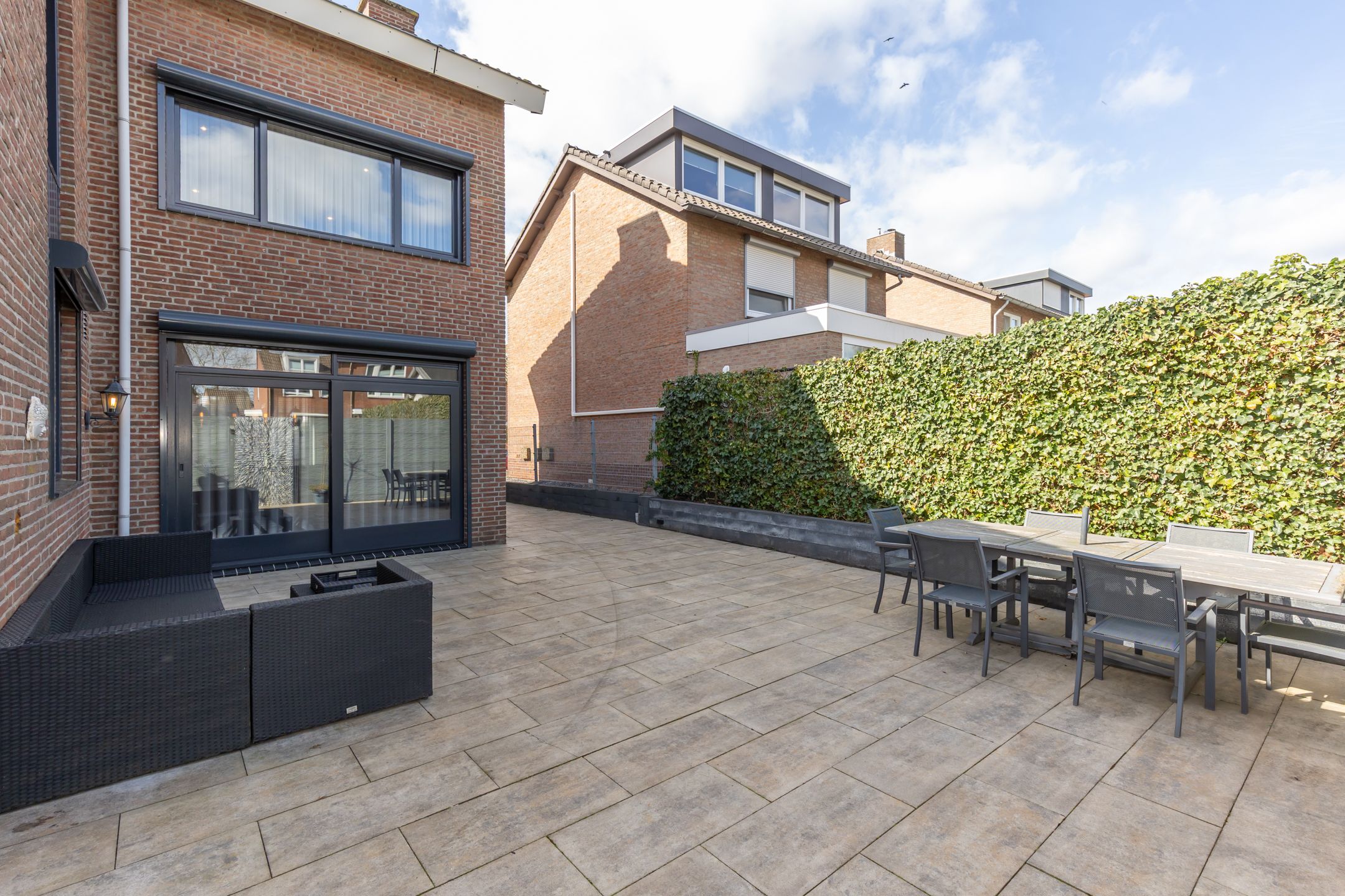 Foto 24 van Burg. Kerckhoffsstraat 19