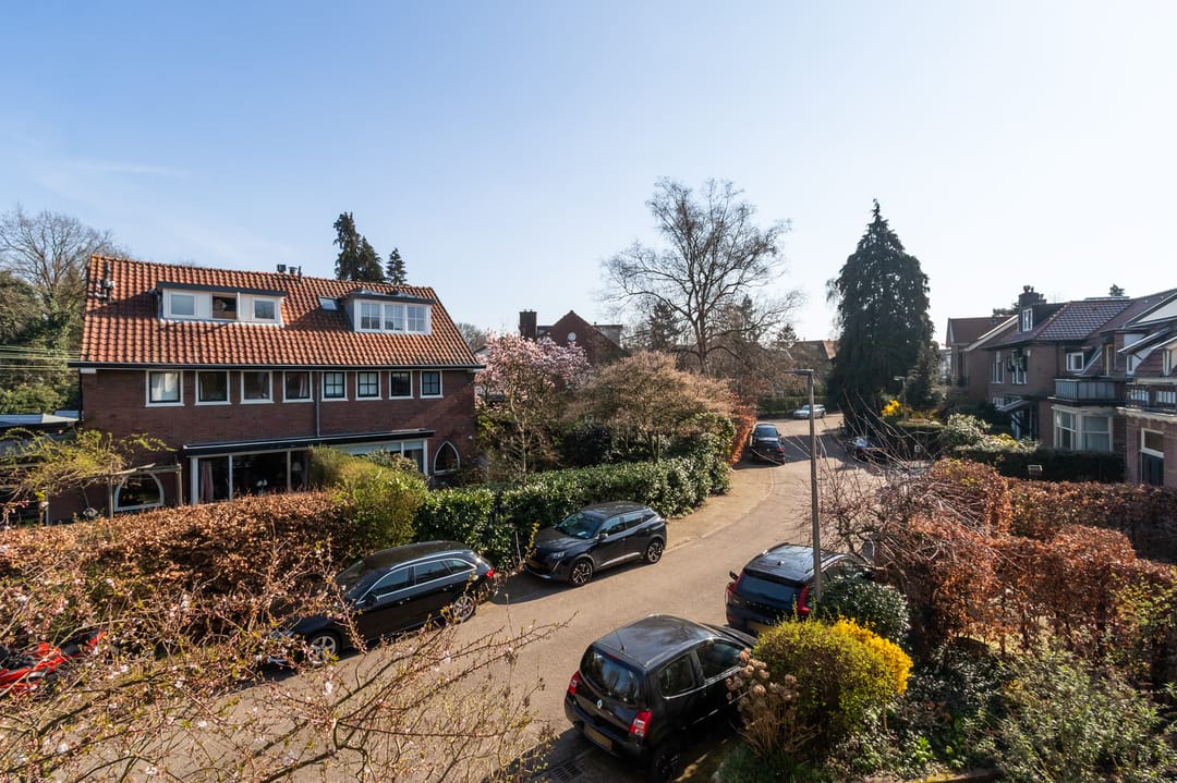 Foto 16 van Spoorlaan 8