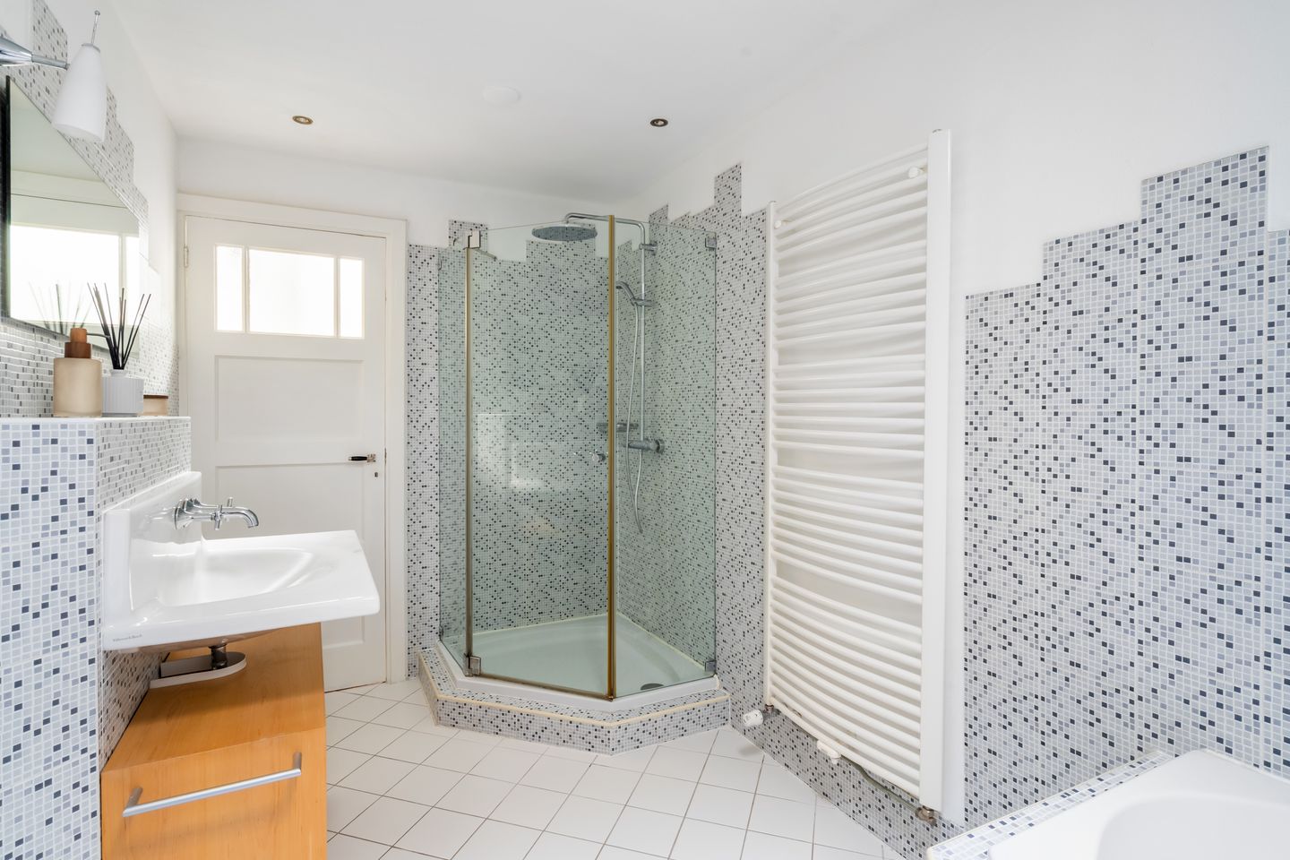 Photo 44 of Schepenstraat 46-B02