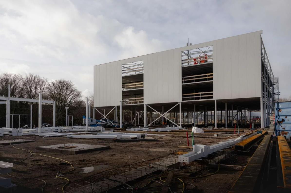 View photo 1 of Overschieseweg 19-25