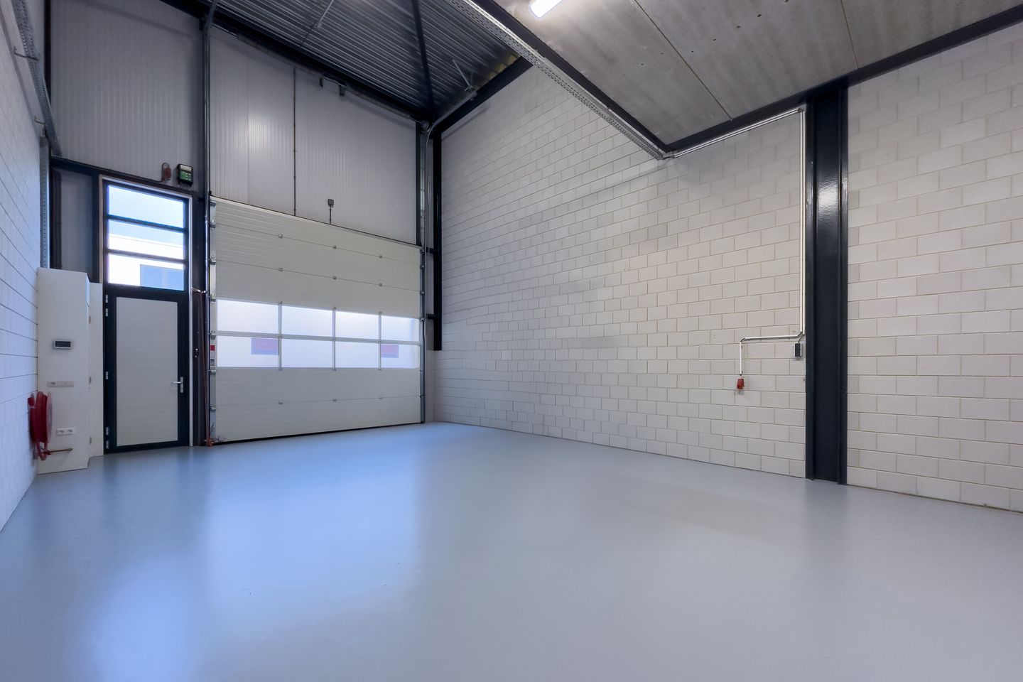 Bekijk foto 2 van Brandweerstraat 77