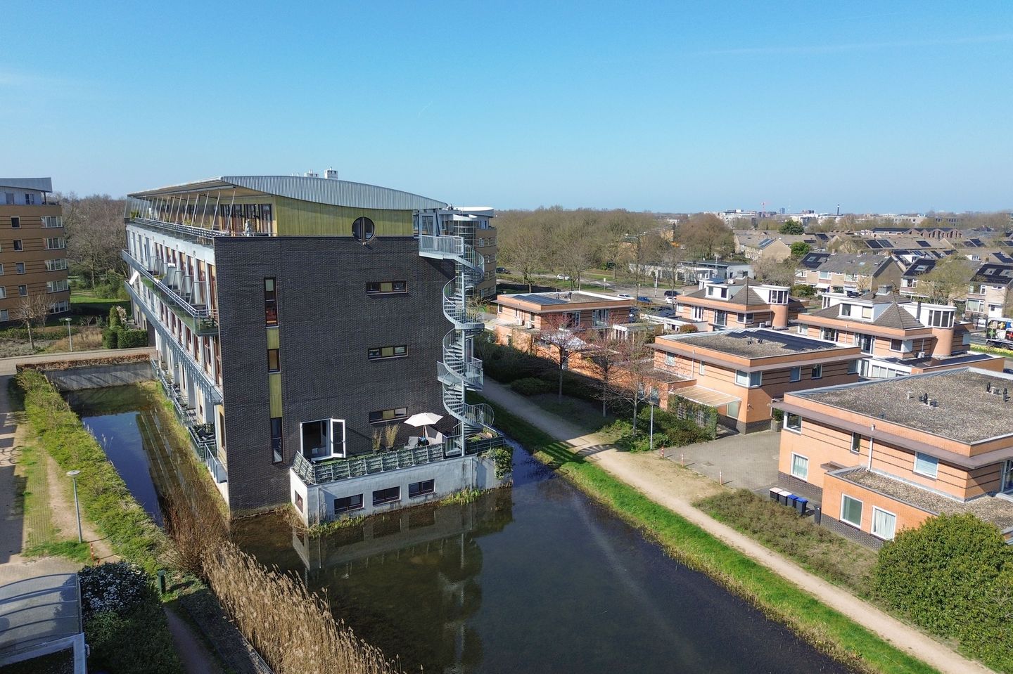 Foto 35 van Ambonlaan 11